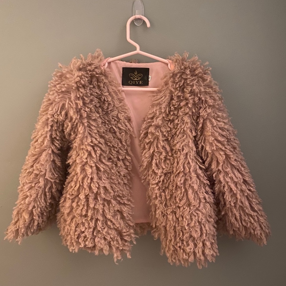 Mauve shaggy jacket size 2/3